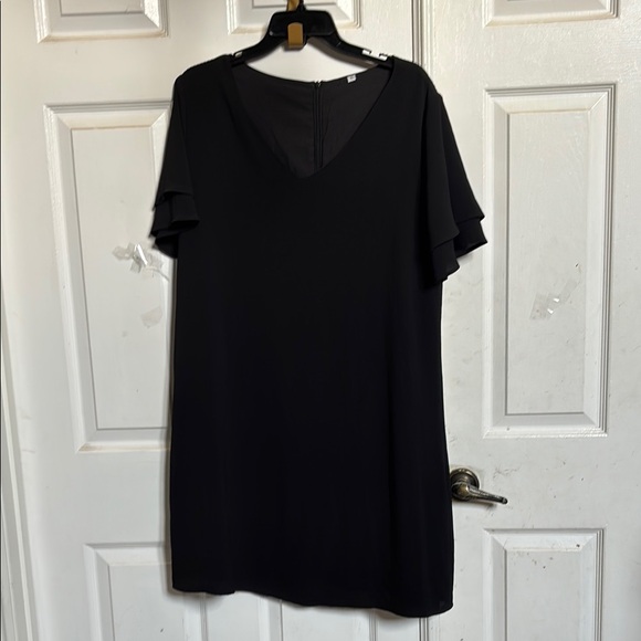 Black Women's Dress - Picture 2 of 6